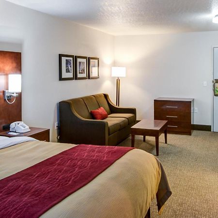 Comfort Inn Redding Near I-5 Kültér fotó