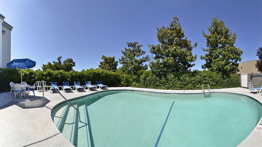 Comfort Inn Redding Near I-5 Kültér fotó